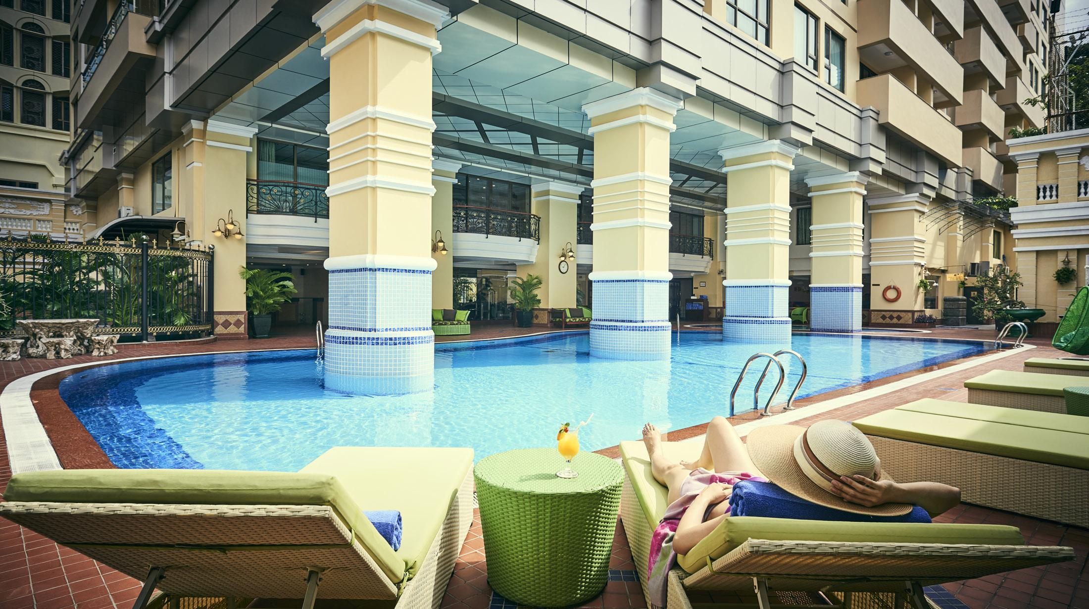 Sherwood Residence Πόλη Χο Τσι Μινχ Εξωτερικό φωτογραφία The pool at the hotel