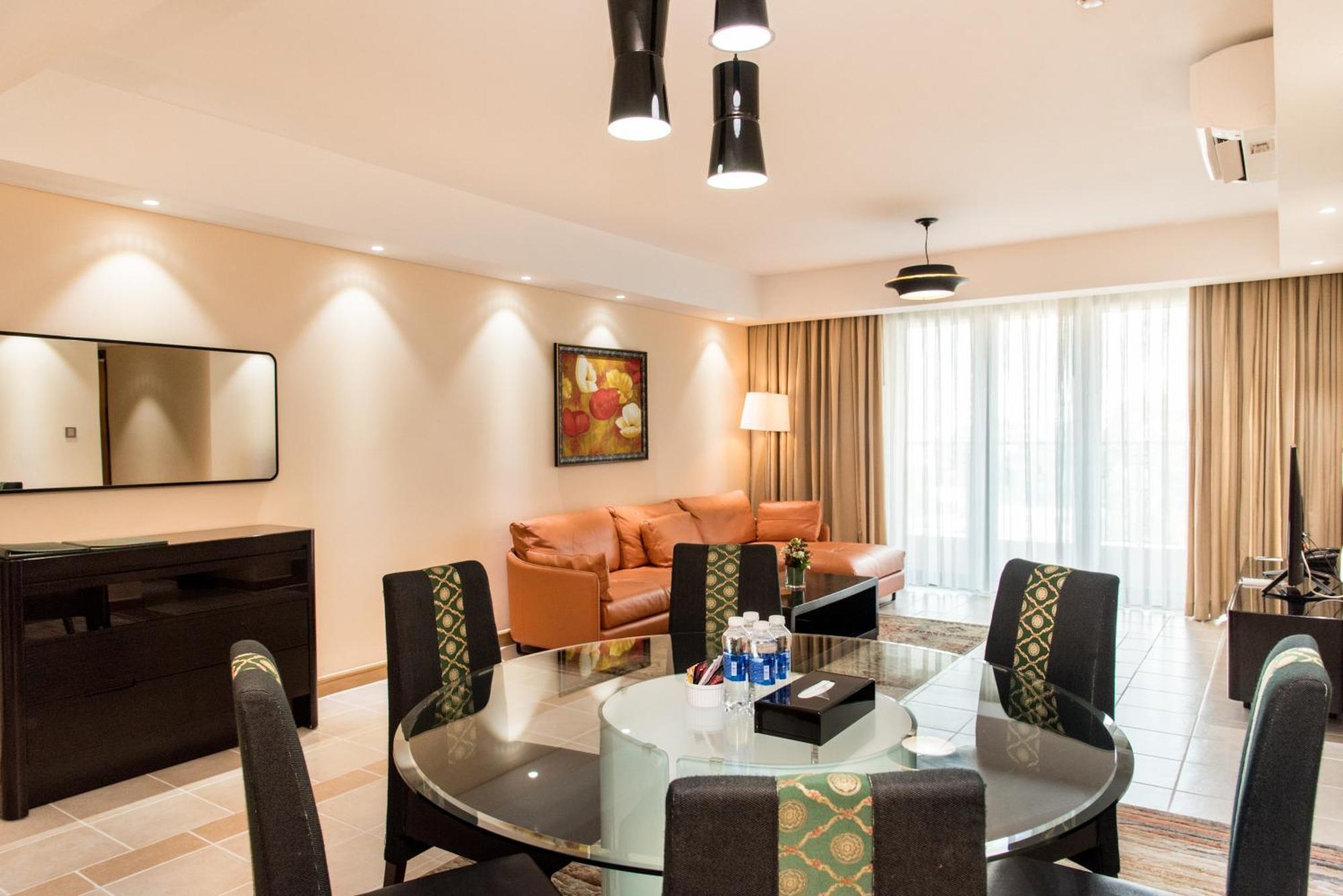 Sherwood Residence Πόλη Χο Τσι Μινχ Εξωτερικό φωτογραφία A living room at the hotel