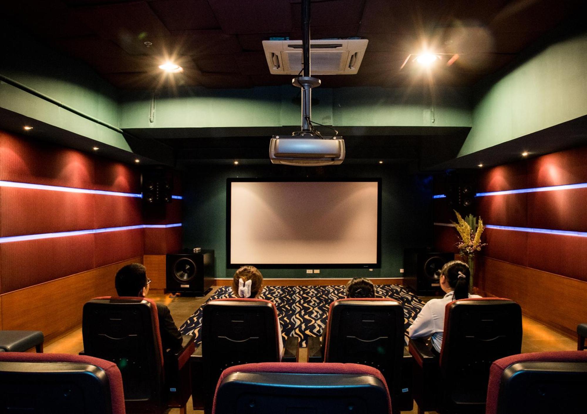 Sherwood Residence Πόλη Χο Τσι Μινχ Εξωτερικό φωτογραφία A home theater